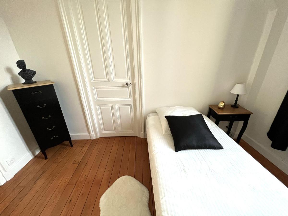 L'Hotel Des Ventes Reims Chativesle エクステリア 写真