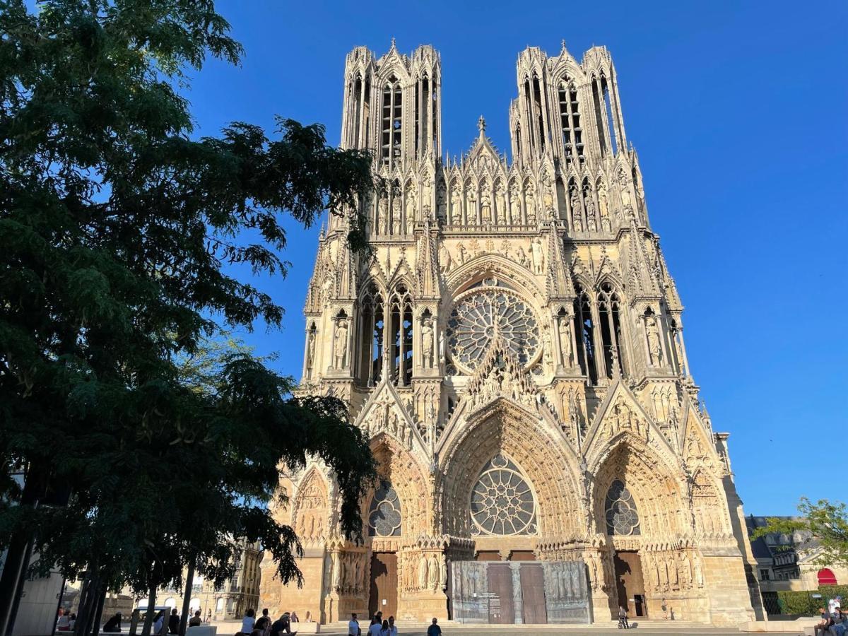 L'Hotel Des Ventes Reims Chativesle エクステリア 写真